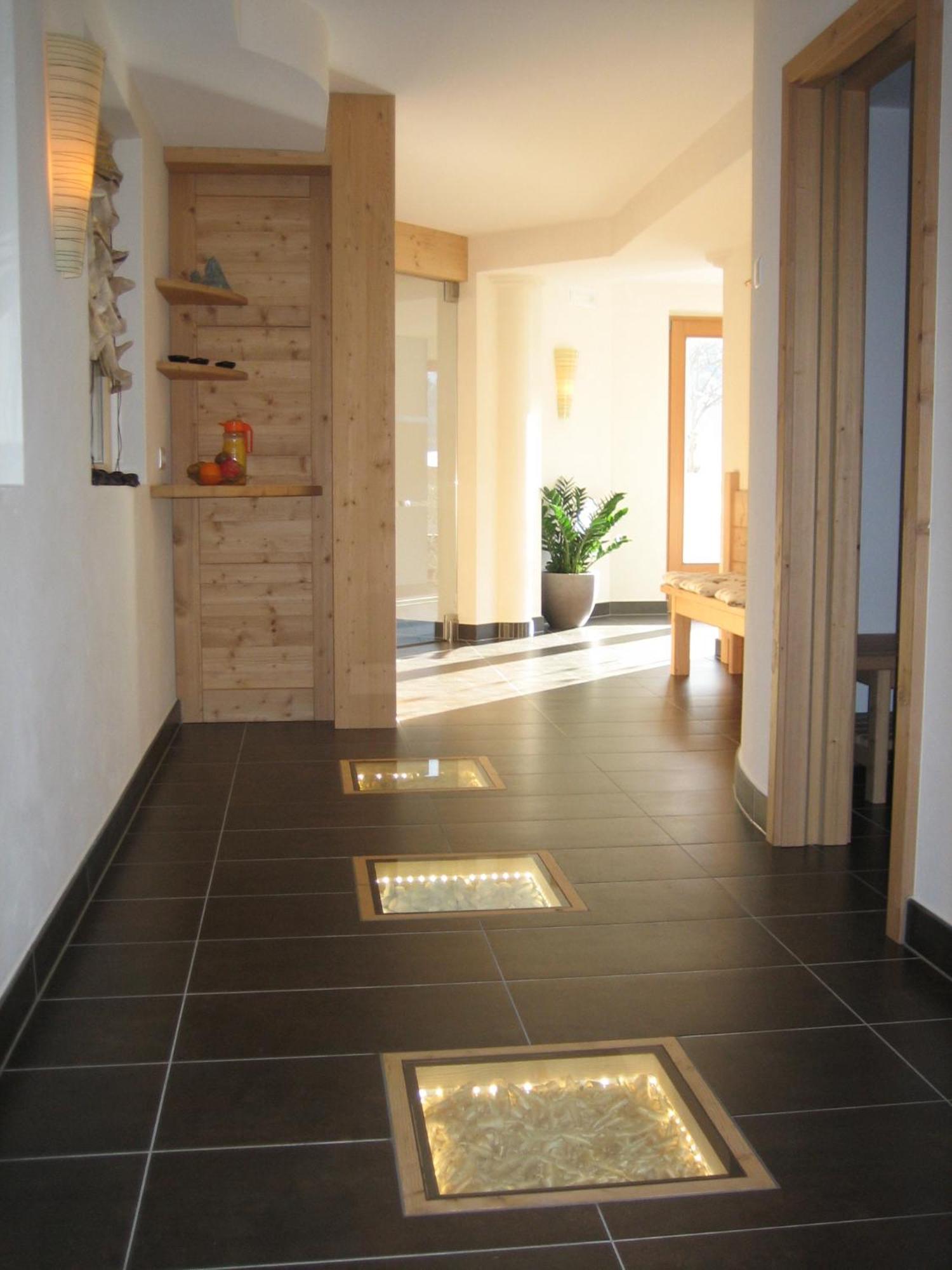 Garni - Appartement Neumairhof Rasun di Sopra Dış mekan fotoğraf