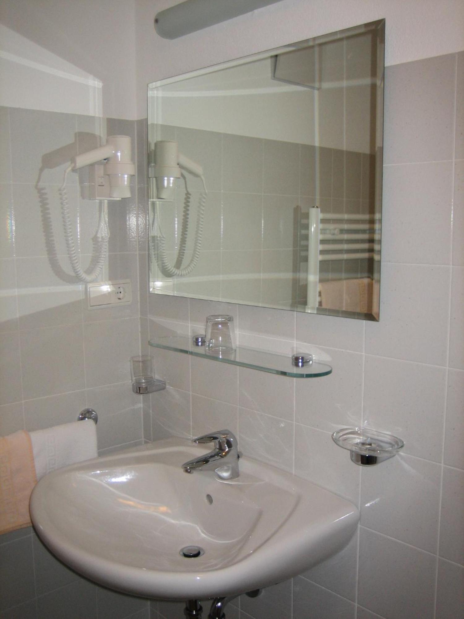 Garni - Appartement Neumairhof Rasun di Sopra Dış mekan fotoğraf
