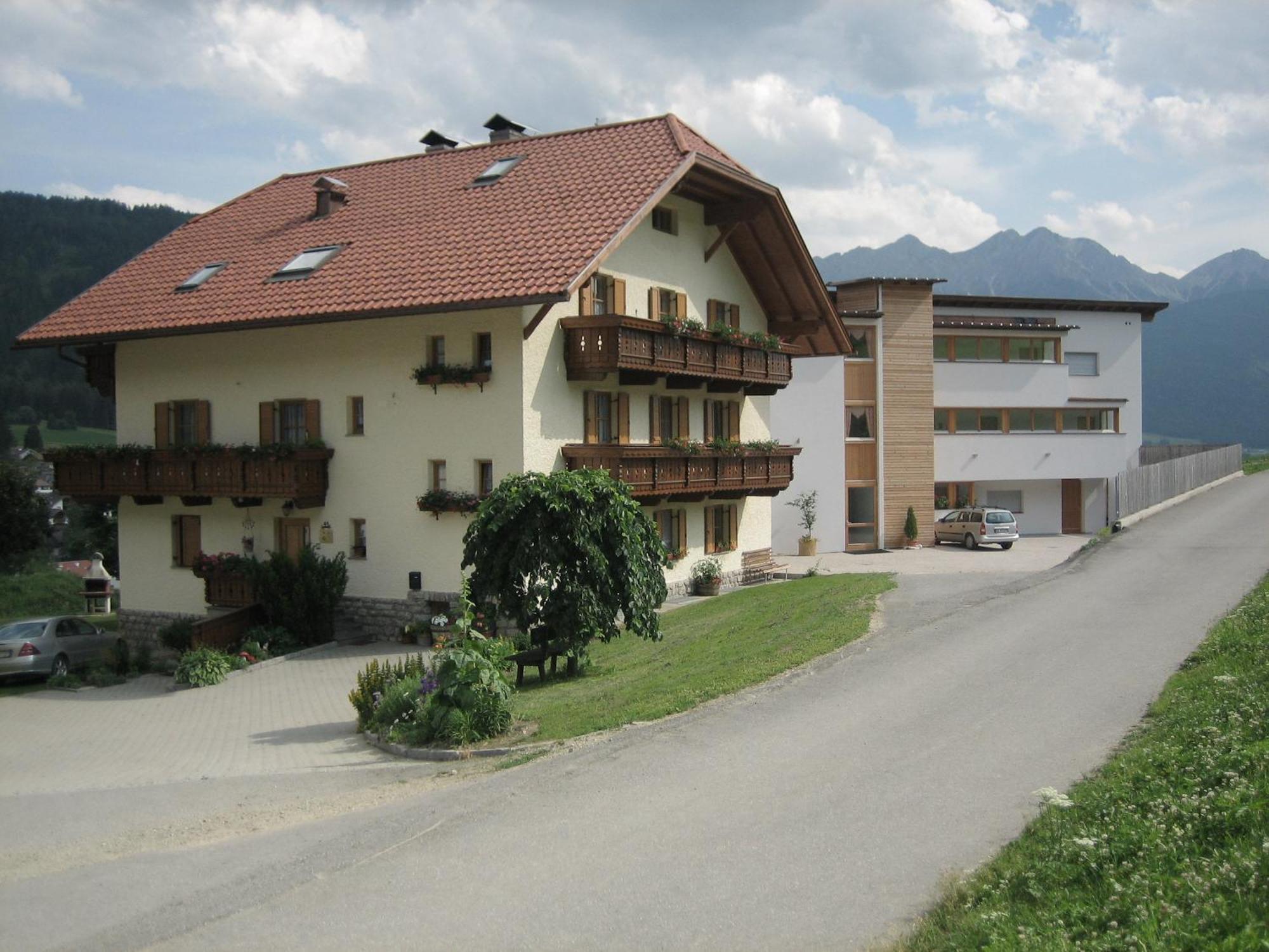 Garni - Appartement Neumairhof Rasun di Sopra Dış mekan fotoğraf